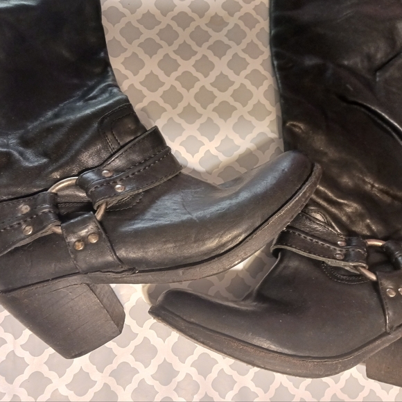 COPY - Frye harness tall black boots - Picture 5 of 7